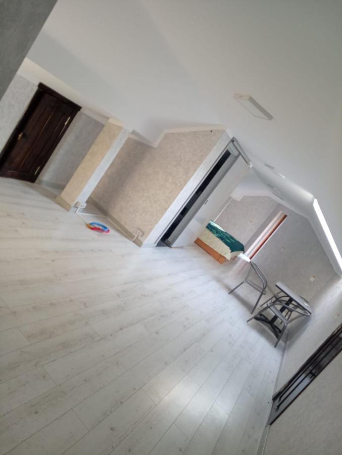 Cataleya Caffee Hostel Rădăuţi Εξωτερικό φωτογραφία